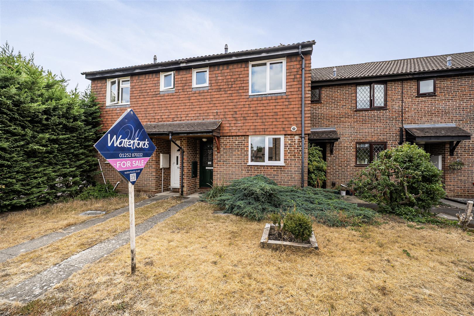 Celandine Court, Yateley